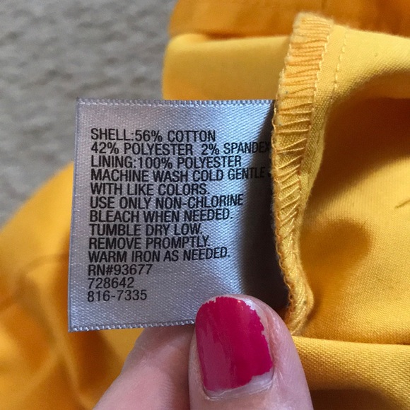 Yellow skirt - Picture 5 of 7